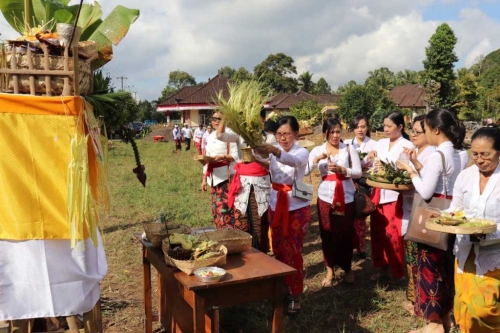 Upacara Ngeruak dan Pecaruan P4TO